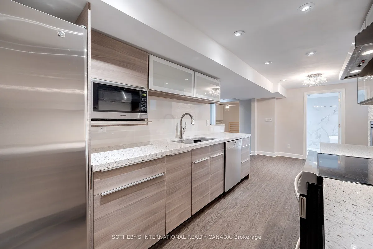 Building Photo - 21 Clendenan Ave #BASEMENT