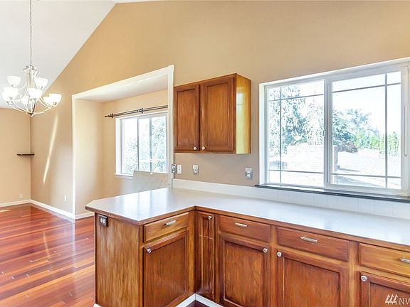 3rd image of 2126 177th Pl SW