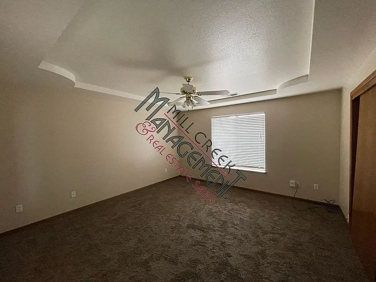 1913 Del Monte Ct — Photo 6