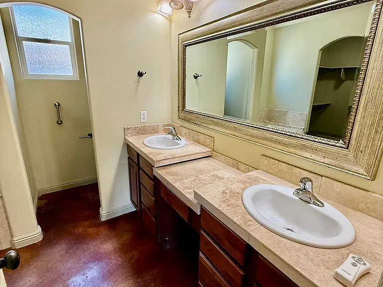 1425 S Staghorn St — Photo 17