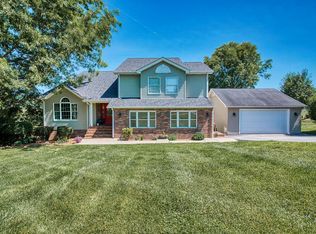 19294 Triple Crown Dr, Abingdon, VA 24211