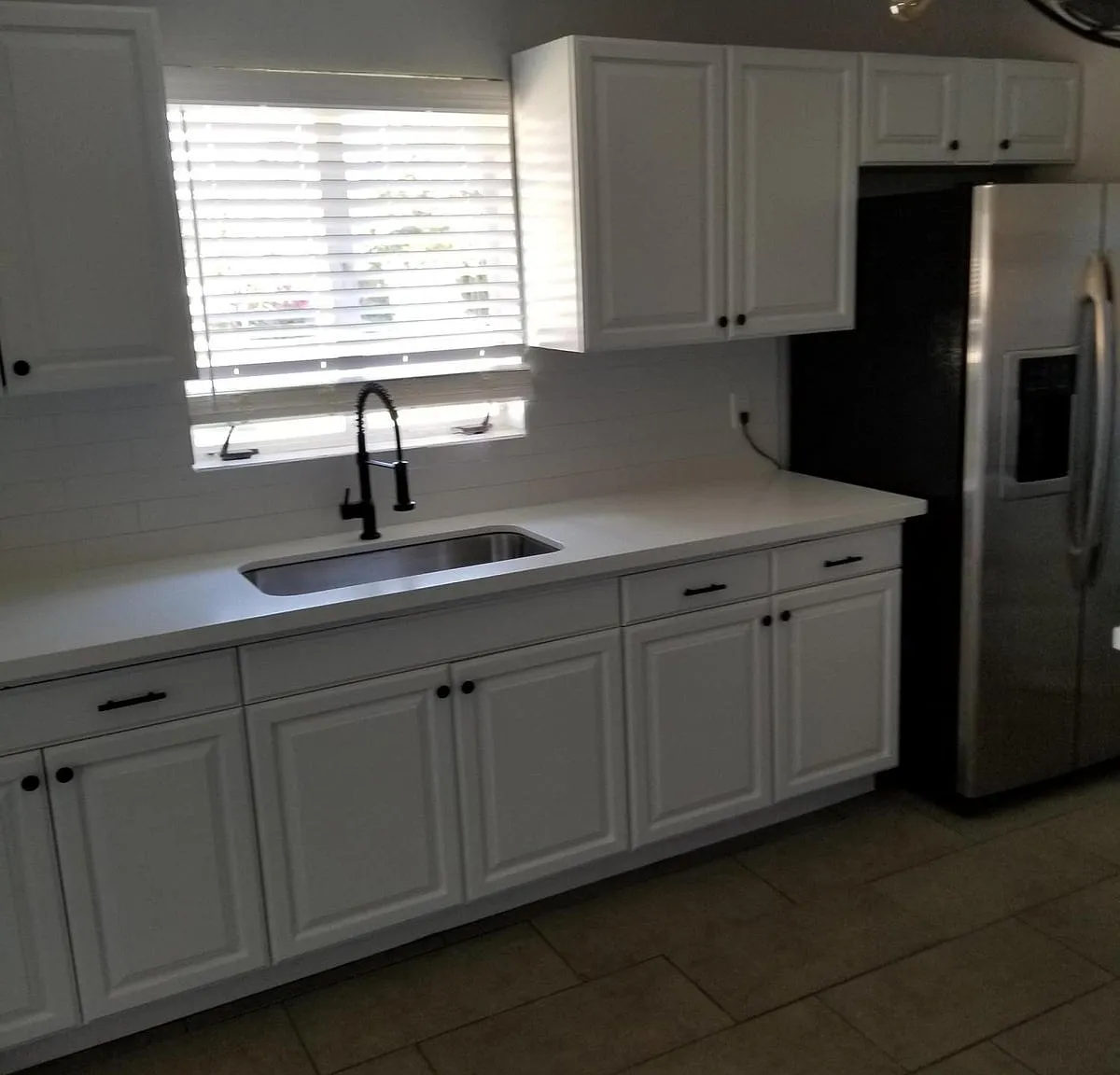 2 bed, 832 sqft, $1,999 — Photo 3