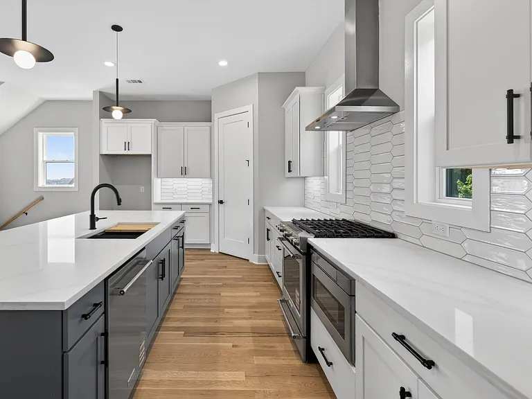 5915 Maxon Ave #B — Photo 55