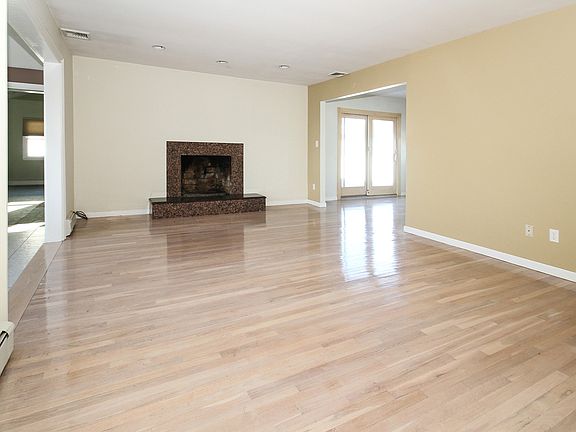 3rd image of 57 Verdi Ter