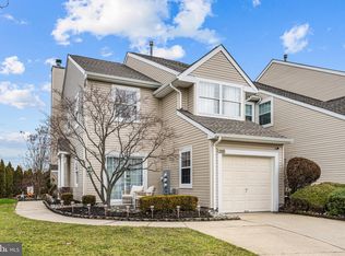 2501 Doral Dr, Blackwood, NJ 08012