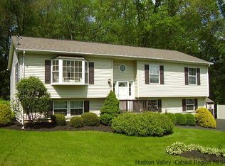 159 Windsor Dr, Hurley, NY 12443