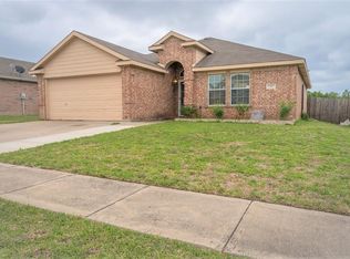 267 Alden Dr, Fort Worth, TX 76134