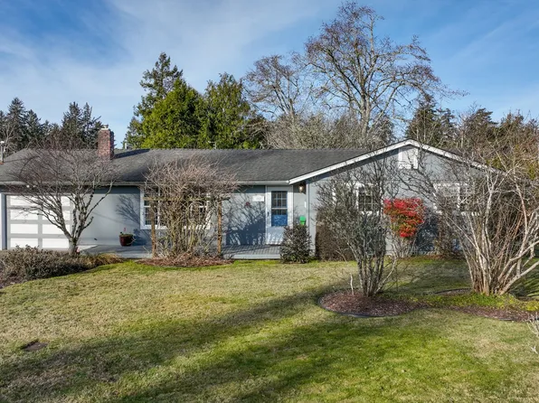 143 SW Birch Ave, Warrenton, OR 97146