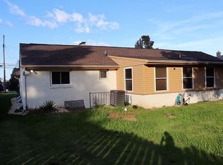 243 Columbia Dr, Aliquippa, PA