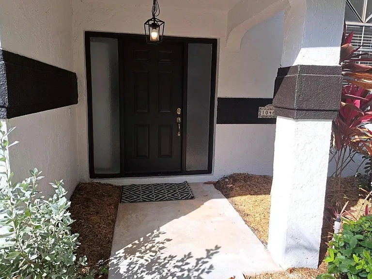 10461 NW 12th Ct — Photo 19