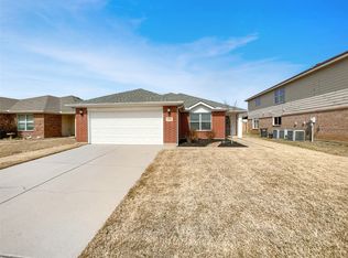 2145 Biggs St, Fort Worth, TX 76177