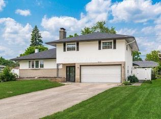 2864 Ivanhoe Dr, Columbus, OH 43209