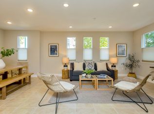 2727 5th St, Alameda, CA 94501