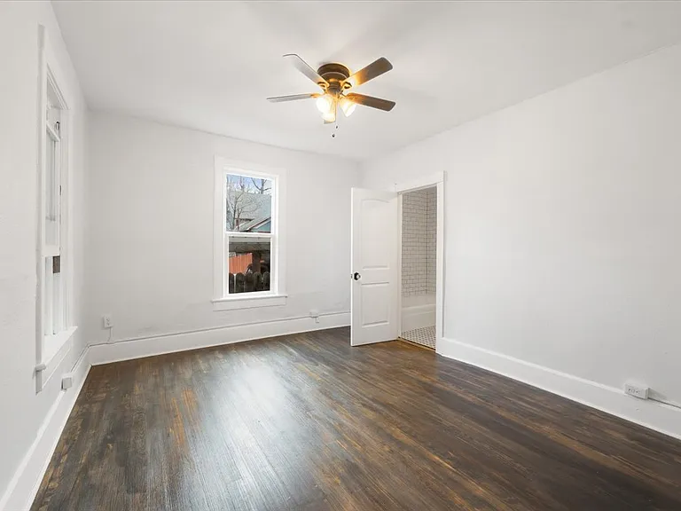 125R Ruxton Ave #2 — Photo 14