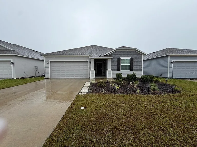 2136 NW 248th Way — Photo 1
