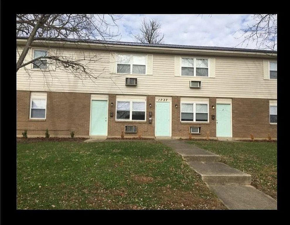 2 bed, 800 sqft, $1,050 — Photo 1