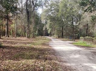 NE 185th Ave, Old Town, FL 32680