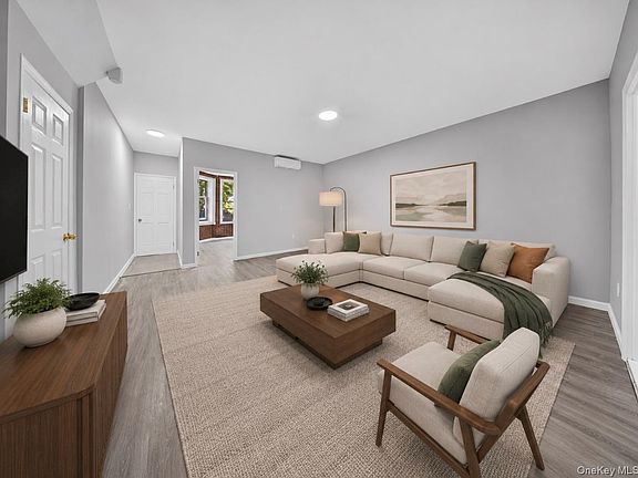 4th image of 79-35 77th Avenue