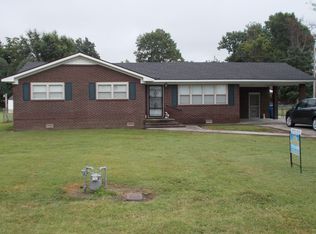 704 11th St, Corning, AR 72422