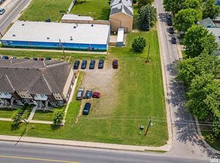 1176 Wascana St, Regina, SK S4T7V9