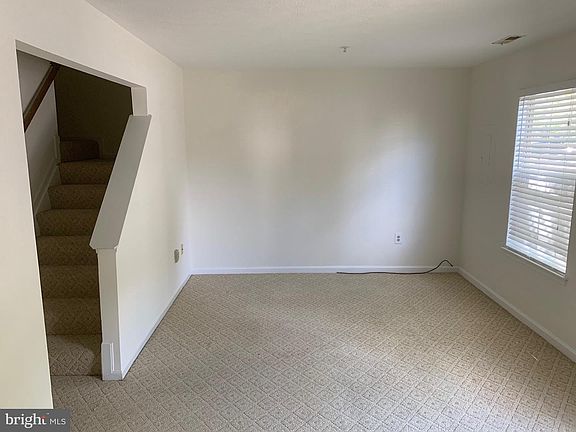 5th image of 45271 Woodstown Way
