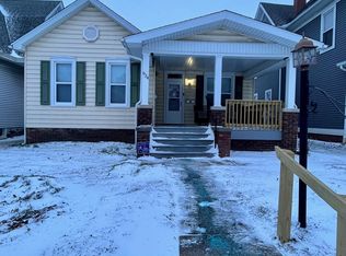 934 S 2nd St, Springfield, IL 62704