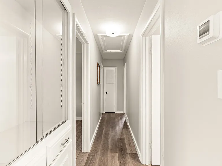 N58W18330 Juniper Ln — Photo 11