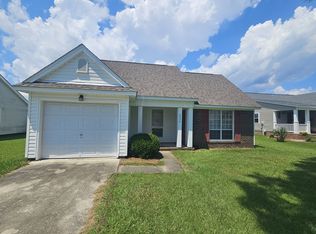 2934 New Town Dr, Wilmington, NC 28405