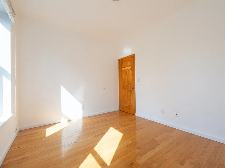 174 Canal St #21 — Photo 13