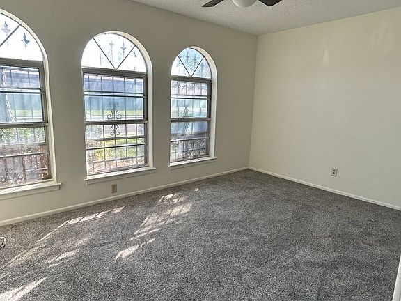 5th image of 4264 Candy Ln