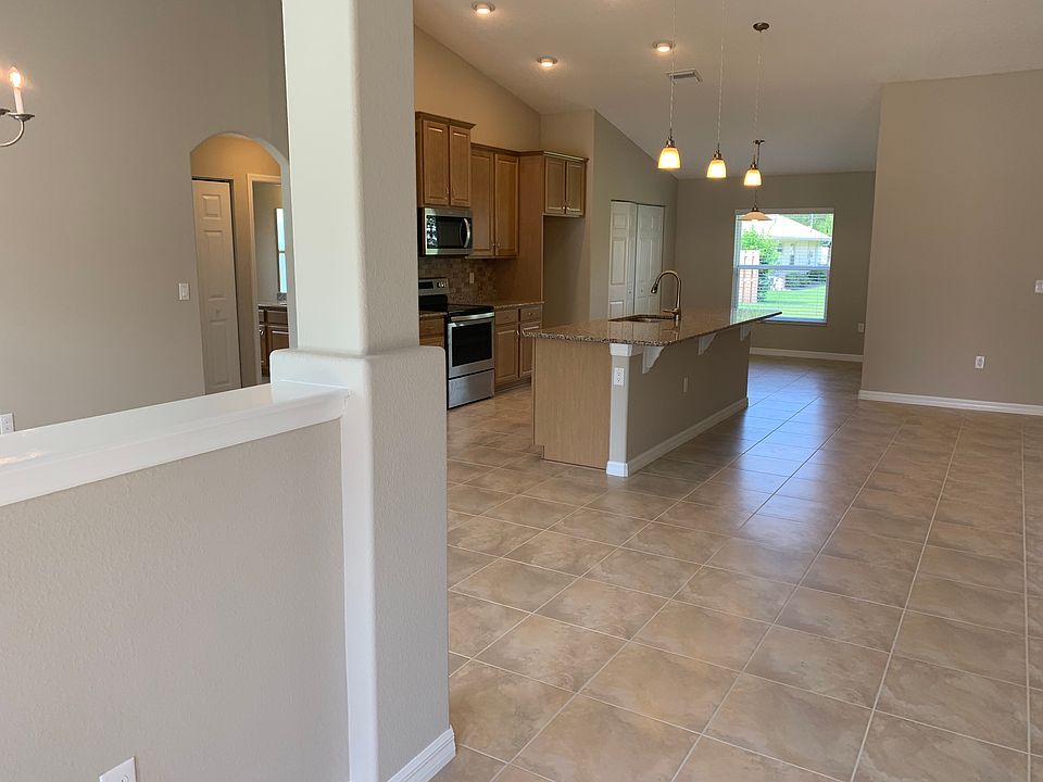 1st image of 49 Frenora Ln