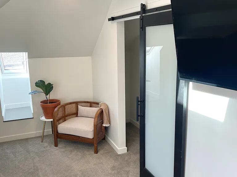 517 N 600 W — Photo 13