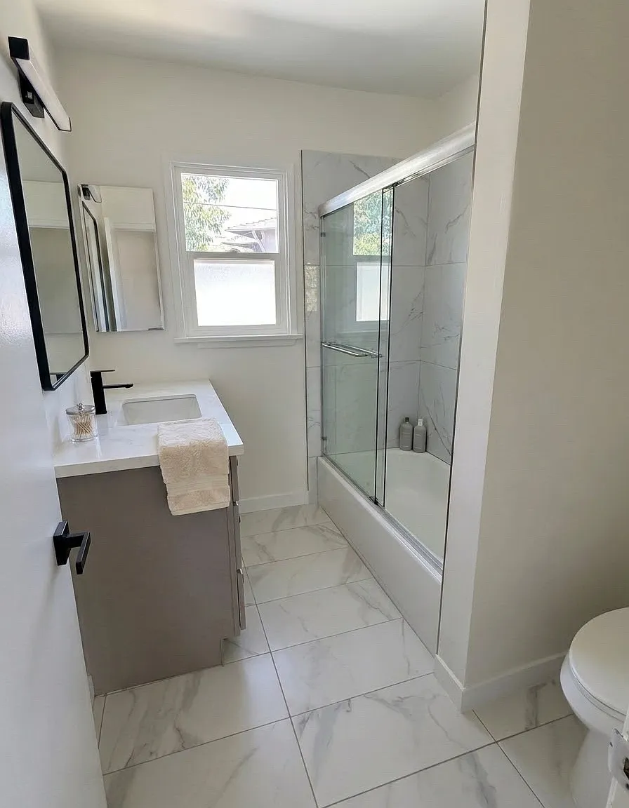 2 bed, 900 sqft, $3,650 — Photo 3