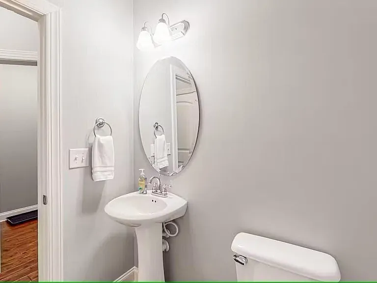 202 Asa Way — Photo 10