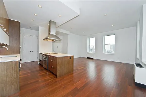 Rented by Compass | media 22