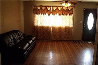 3rd image of 202 Dale Dr