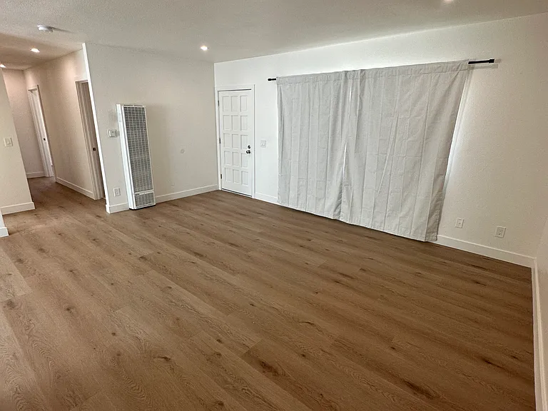 410 Zenith St #3 — Photo 28