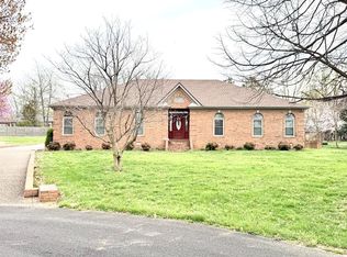 206 Dover Pl, Hopkinsville, KY 42240