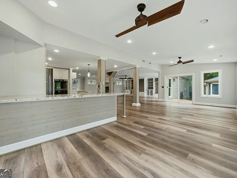 250 Aspen Way — Photo 30