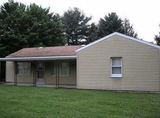 2048 Silverville Rd, Freeport, PA 16229