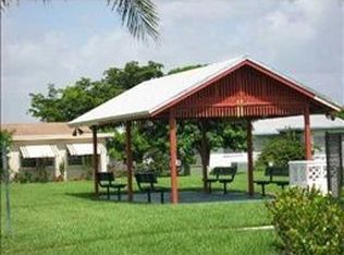 5722 NW 64th Ter, Tamarac, FL 33321