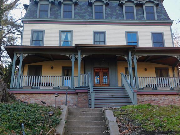 2nd image of 230 Saint Marks Pl