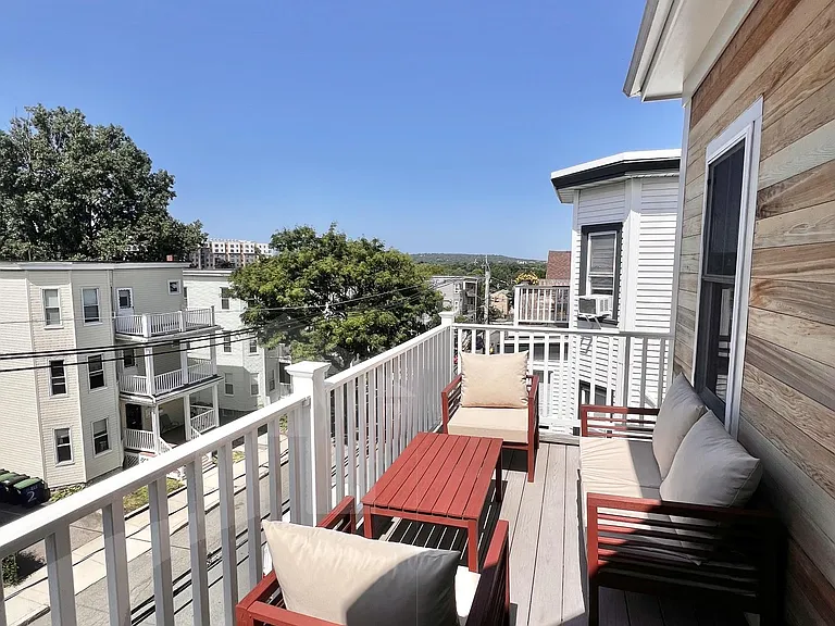 83 Conwell Ave #3 — Photo 19