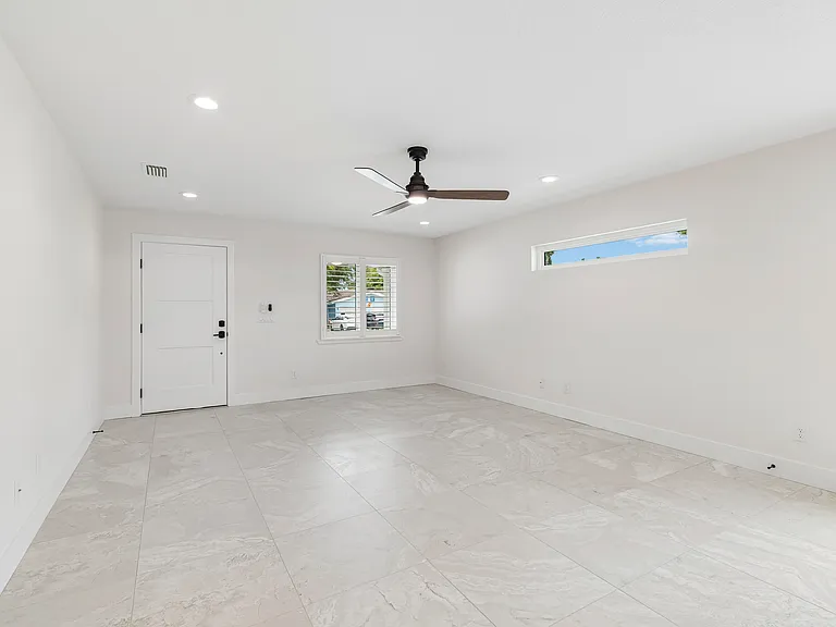 550 Milwaukee Ave #550 — Photo 13