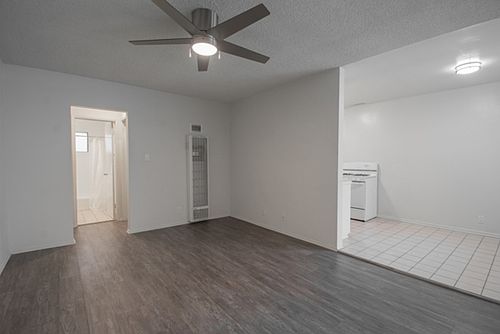 2nd image of 1848 Purdue Ave #5