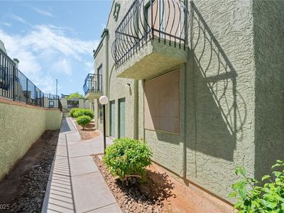 7084 Burcot Ave #D27, Las Vegas, NV, 89156
