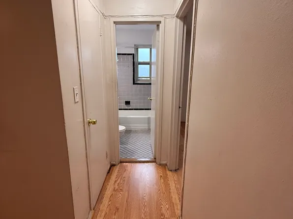 1010 Sherman Avenue image 14 of 23