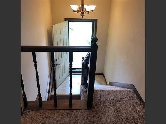 2nd image of 518 Vilas St APT A