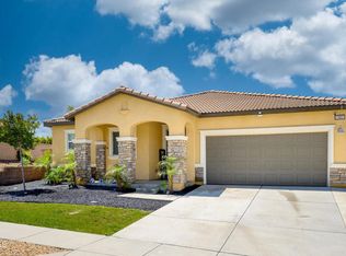 17837 Grapevine Ln, San Bernardino, CA 92407