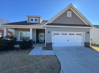 581 N Peace Haven Rd, Winston Salem, NC 27104